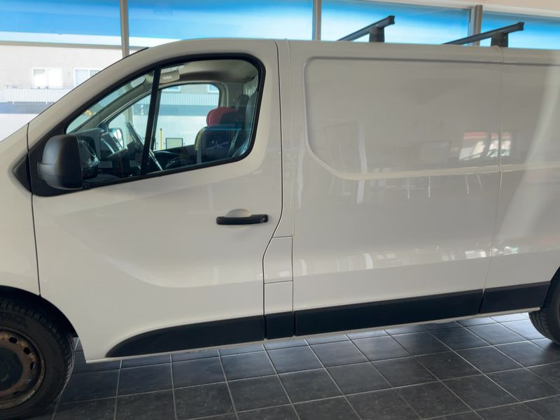 Opel Vivaro 1.6 CDTI Biturbo Kasten L2H1 2,9t 2019 – снимка 4