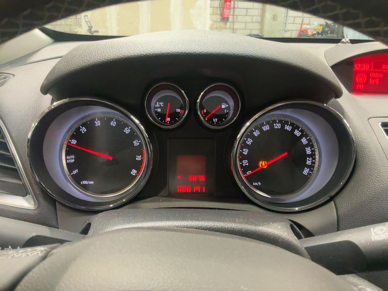Opel Mokka 1.4 Turbo Selective 2016 – снимка 18
