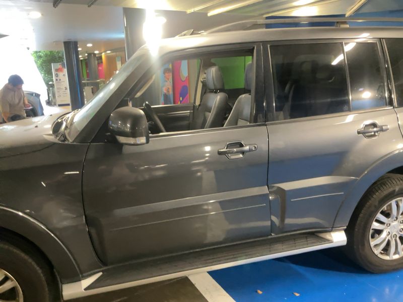 Mitsubishi Pajero 3.2 DI-D Kaiteki 2019 – снимка 4