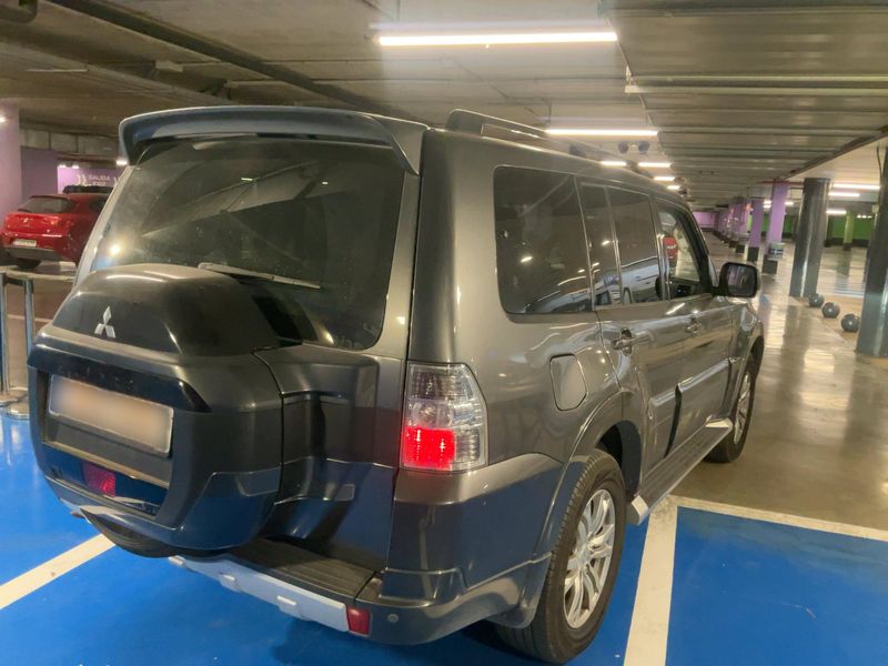 Mitsubishi Pajero 3.2 DI-D Kaiteki 2019 – снимка 8