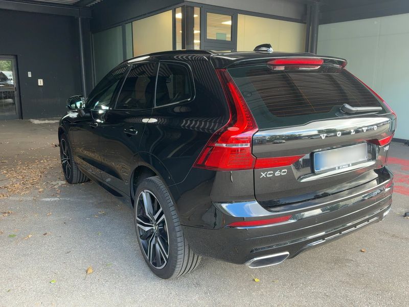 Volvo XC60 2.0 T6 R-Design AWD 2019 – снимка 6
