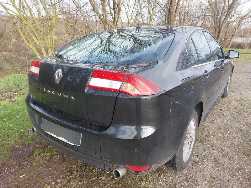 Renault Laguna 2.0 dCi Black Edition 2011 – снимка 5
