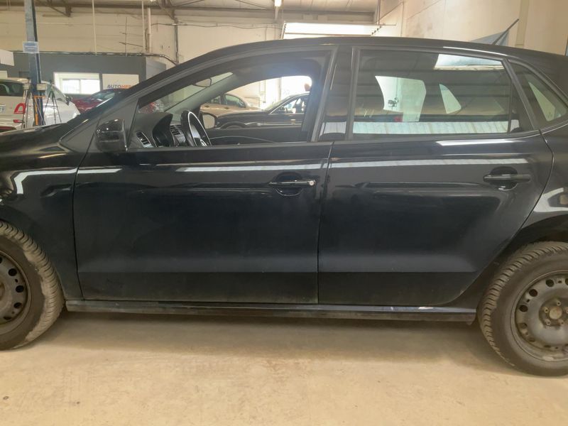Volkswagen Polo 1.4 TDI Comfortline BlueMotion Tech 2015 – снимка 4