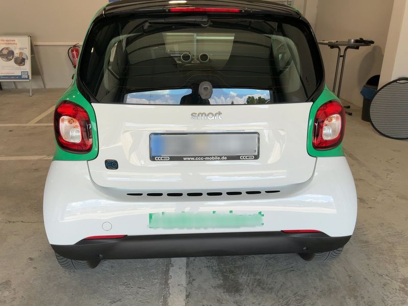 Smart fortwo electric drive 60 kW Standard 2019 – снимка 7