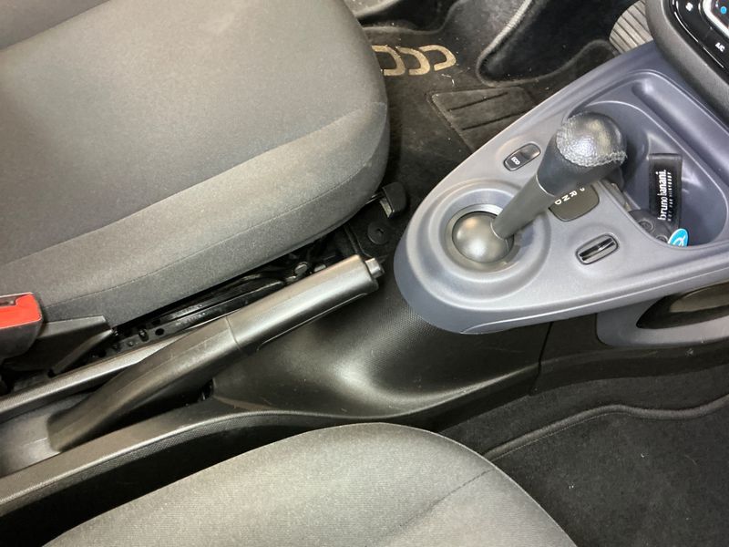 Smart fortwo electric drive 60 kW Standard 2019 – снимка 25