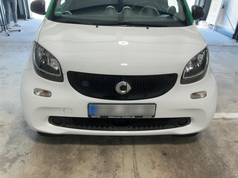 Smart fortwo electric drive 60 kW Standard 2019 – снимка 14