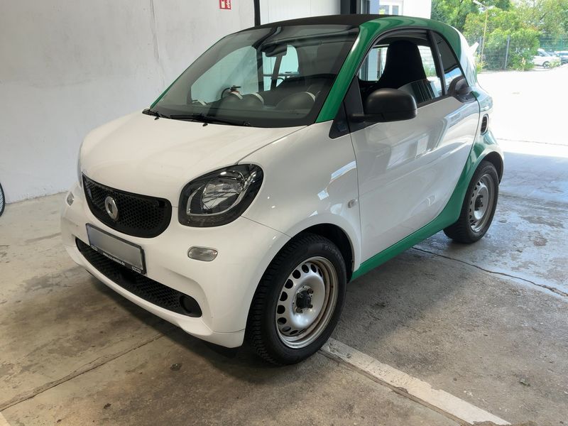 Smart fortwo electric drive 60 kW Standard 2019 – снимка 1