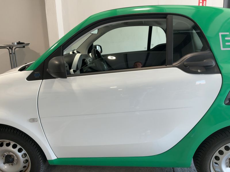 Smart fortwo electric drive 60 kW Standard 2019 – снимка 4