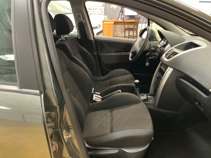 Peugeot 207 1.6 Sport 2007 – снимка 3