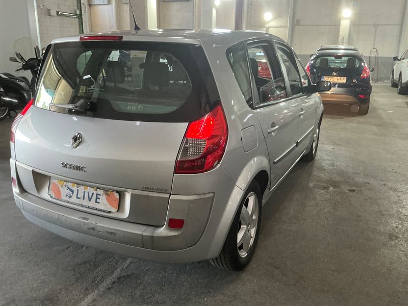Renault Scenic 1.6 Dynamique 2007 – снимка 2