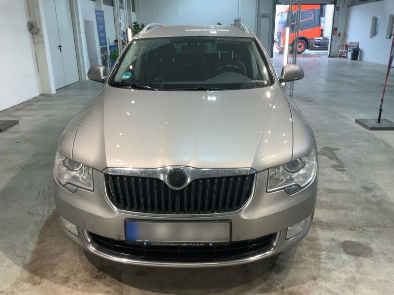 Skoda Superb 3.6 V6 FSI Elegance 4x4 2013 – снимка 14