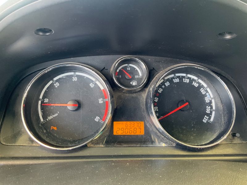 Opel Antara 2.0 CDTI Enjoy 4x4 2007 – снимка 4
