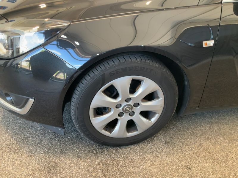 Opel Insignia Sports Tourer 2.0 CDTI Innovation 2016 – снимка 3