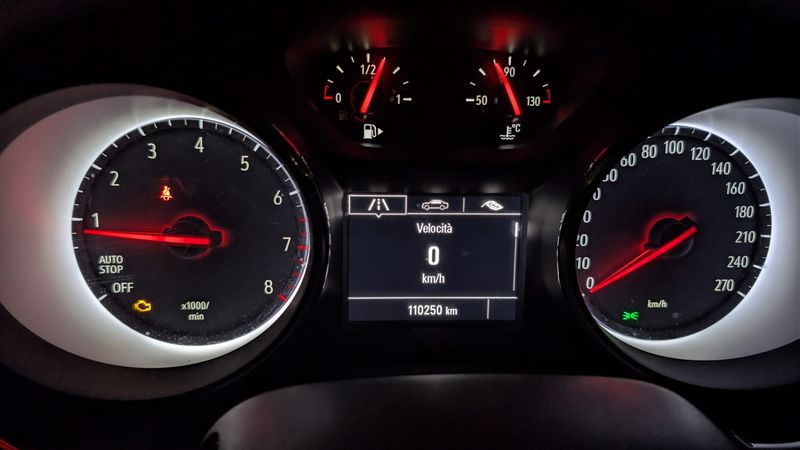 Opel Astra 1.0 Turbo Dynamic Start&Stop 2017 – снимка 25