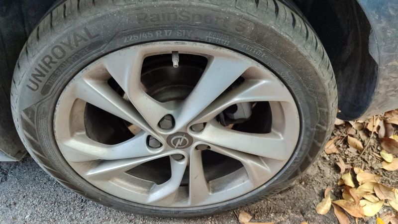 Opel Astra 1.0 Turbo Dynamic Start&Stop 2017 – снимка 9