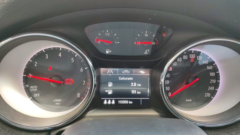 Opel Astra 1.0 Turbo Dynamic Start&Stop 2017 – снимка 18
