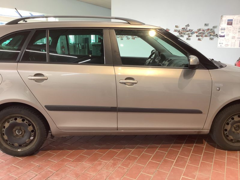 Skoda Fabia 1.2 TSI Family 2012 – снимка 10