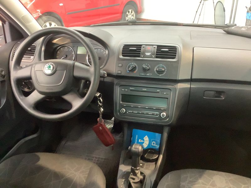Skoda Fabia 1.2 TSI Family 2012 – снимка 18