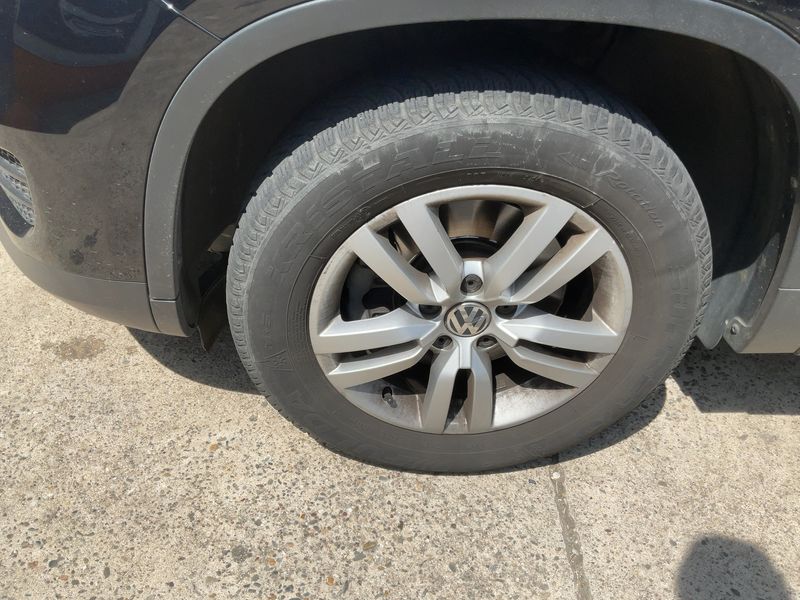 Volkswagen Tiguan 1.4 TSI Trend & Fun BlueMotion Tech 2014 – снимка 3