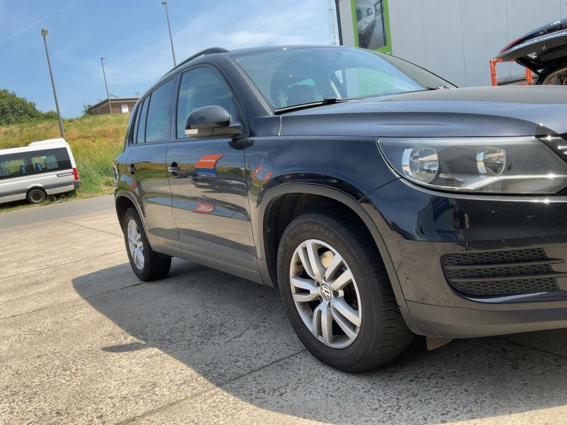 Volkswagen Tiguan 1.4 TSI Trend & Fun BlueMotion Tech 2014 – снимка 12