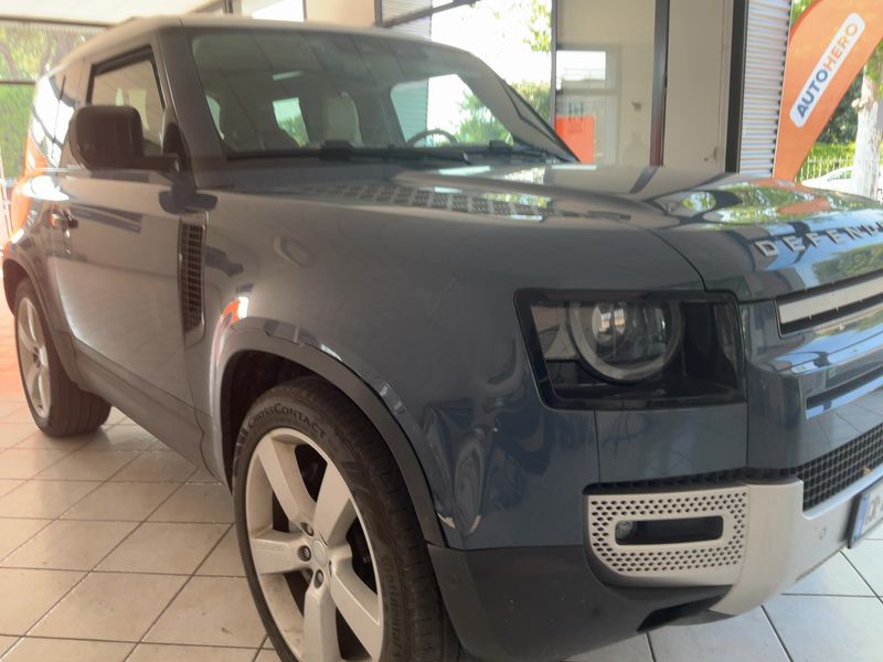 Land Rover Defender D300 Mild-Hybrid 90 SE 2023 – снимка 12