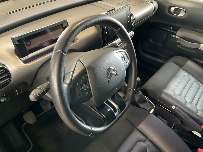 Citroen C4 Cactus 1.2 e-THP Shine 2019 – снимка 30