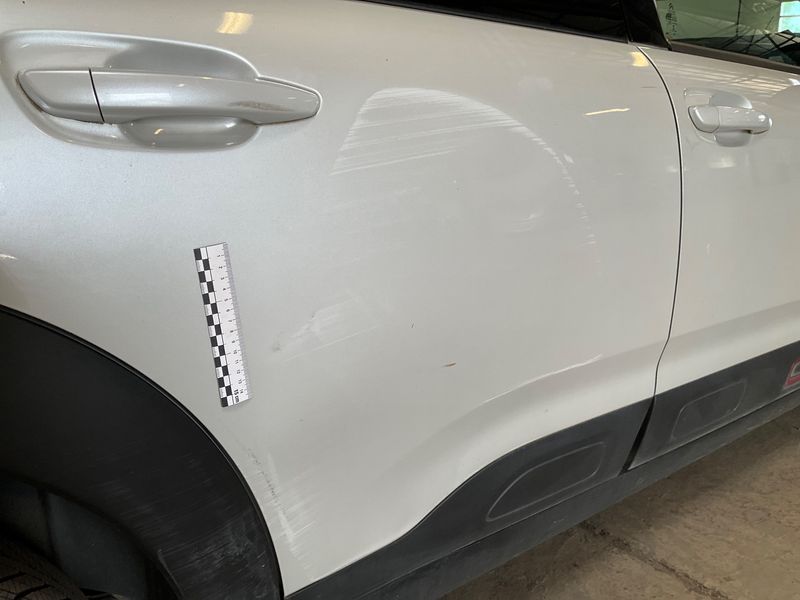 Citroen C4 Cactus 1.2 e-THP Shine 2019 – снимка 25