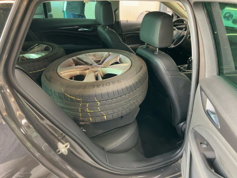 Opel Insignia 2.0 CDTI Elegance 2020 – снимка 20