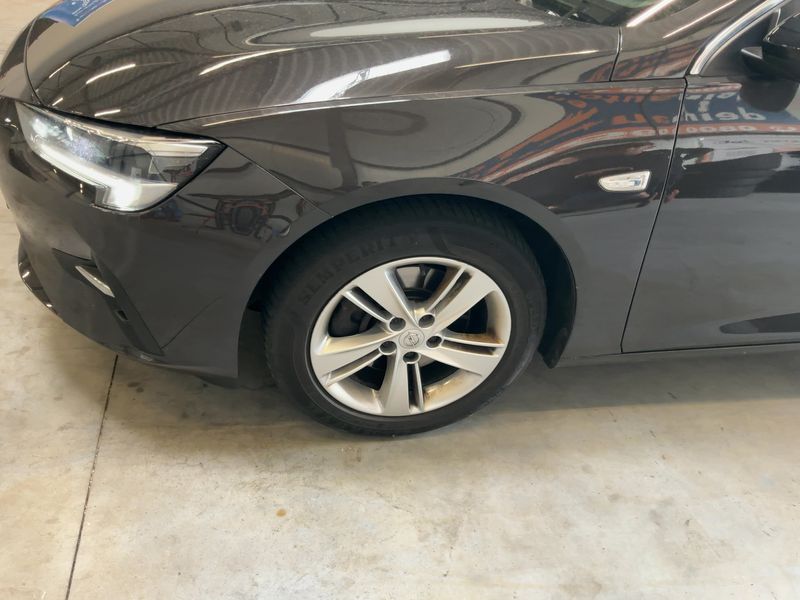 Opel Insignia 2.0 CDTI Elegance 2020 – снимка 3