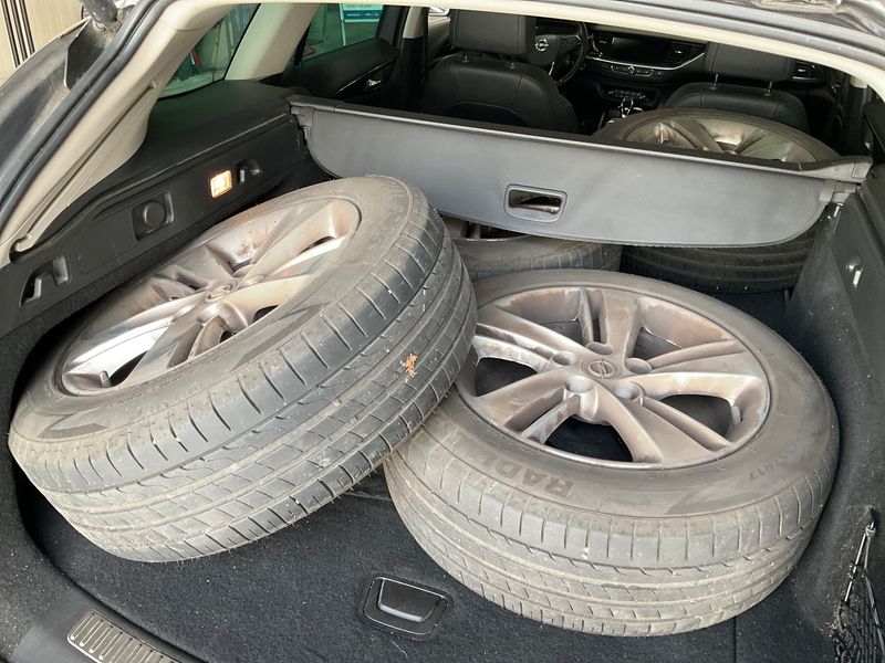 Opel Insignia 2.0 CDTI Elegance 2020 – снимка 15