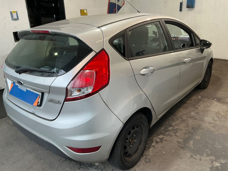 Ford Fiesta 1.6 TDCi Trend 2014 – снимка 2