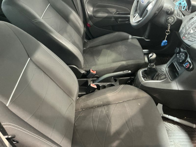 Ford Fiesta 1.6 TDCi Trend 2014 – снимка 3