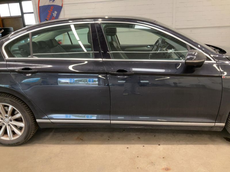 Volkswagen Passat 2.0 TSI Highline 4Motion BlueMotion Tech 2016 – снимка 10