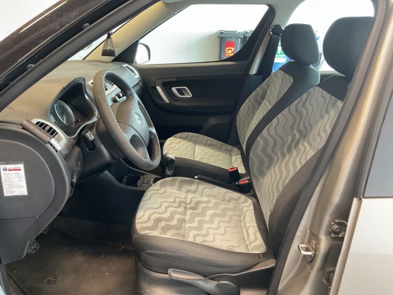 Skoda Roomster 1.4 Style 2008 – снимка 3