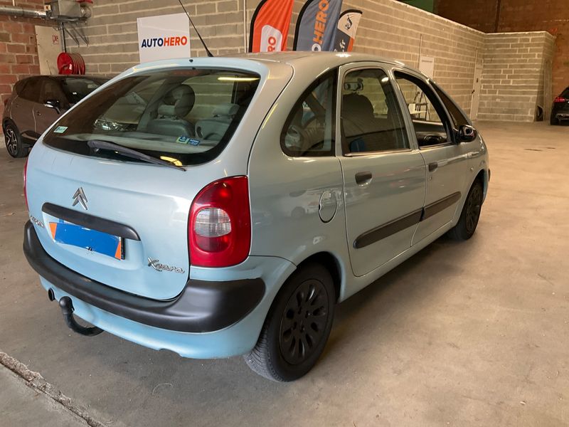 Citroen Xsara Picasso 2.0 HDi 2001 – снимка 2