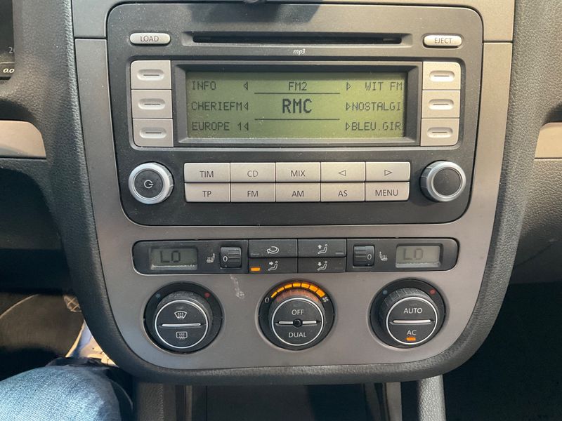 Volkswagen Golf V 2.0 TDI Carat 2007 – снимка на щета