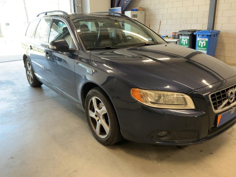Volvo V70 1.6 T4 Momentum 2011 – снимка 12