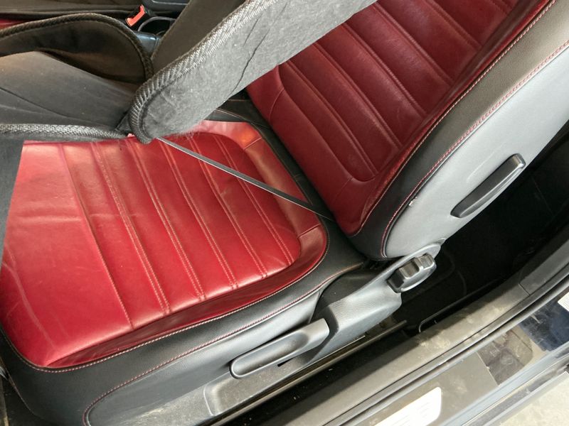 Volkswagen Beetle 1.6 TDI Vintage 2012 – снимка 29