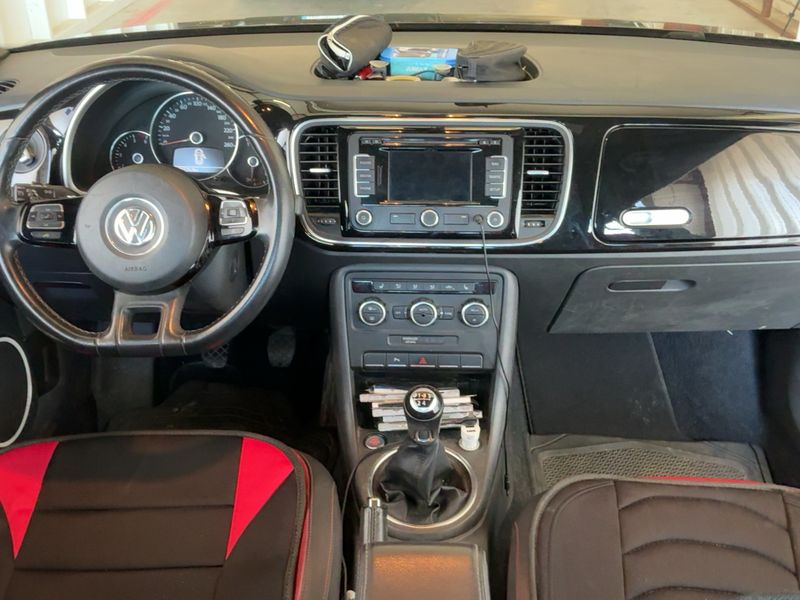 Volkswagen Beetle 1.6 TDI Vintage 2012 – снимка 17