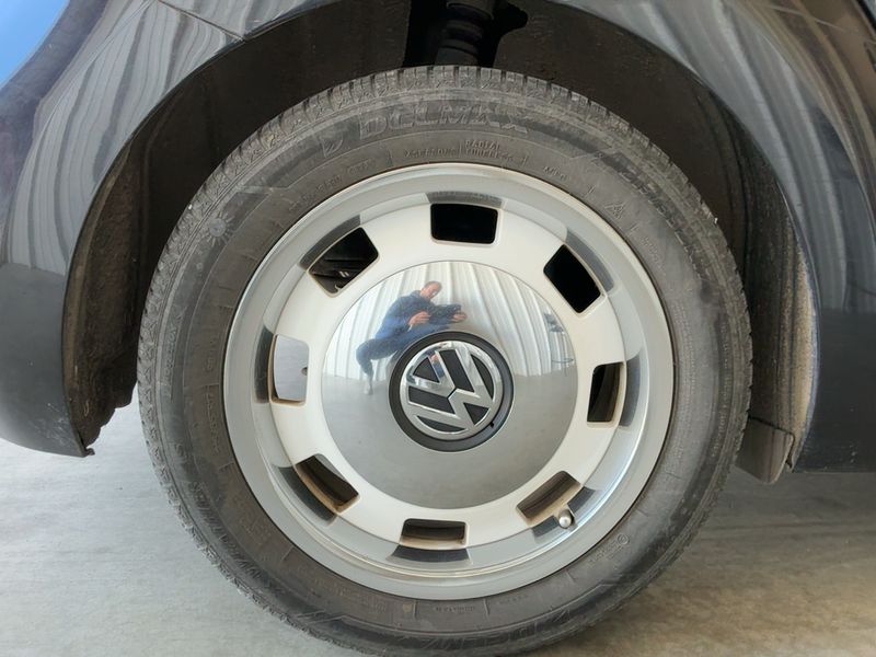 Volkswagen Beetle 1.6 TDI Vintage 2012 – снимка 9