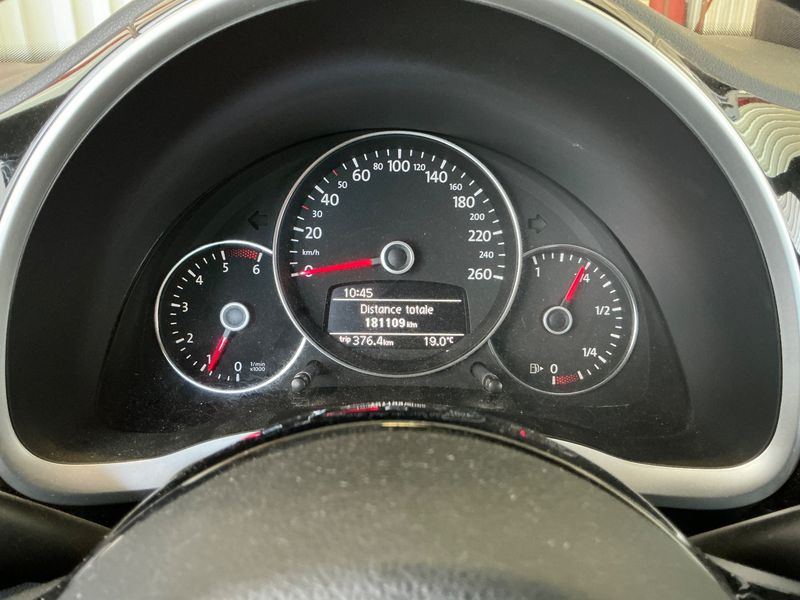 Volkswagen Beetle 1.6 TDI Vintage 2012 – снимка 18