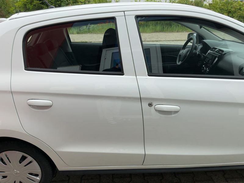 Mitsubishi Space Star 1.0 Basis 2020 – снимка 10