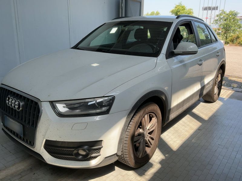 Audi Q3 2.0 TDI quattro 2013 – снимка 1