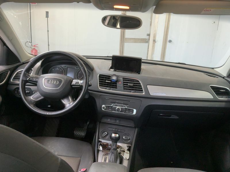 Audi Q3 2.0 TDI quattro 2013 – снимка 17