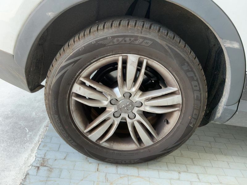 Audi Q3 2.0 TDI quattro 2013 – снимка 9