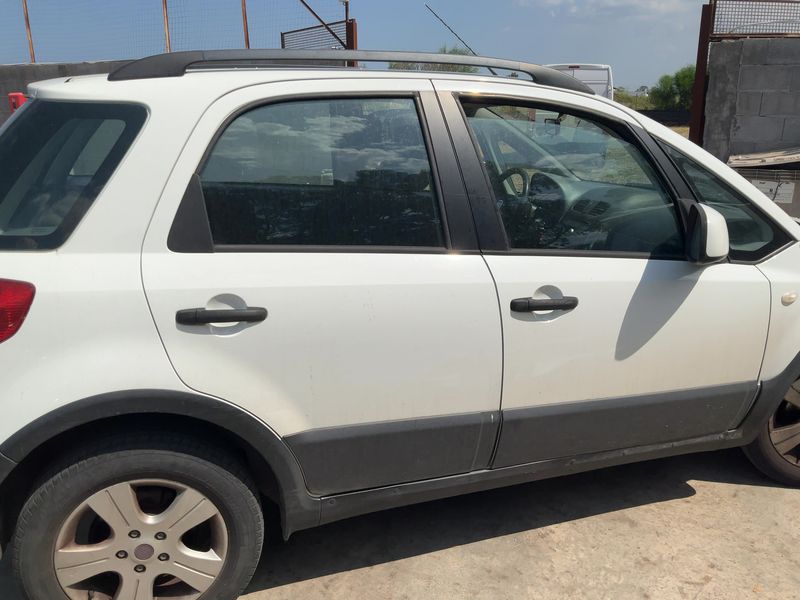 Fiat Sedici 2.0 JTDM Multijet Dynamic 4x4 2010 – снимка 10
