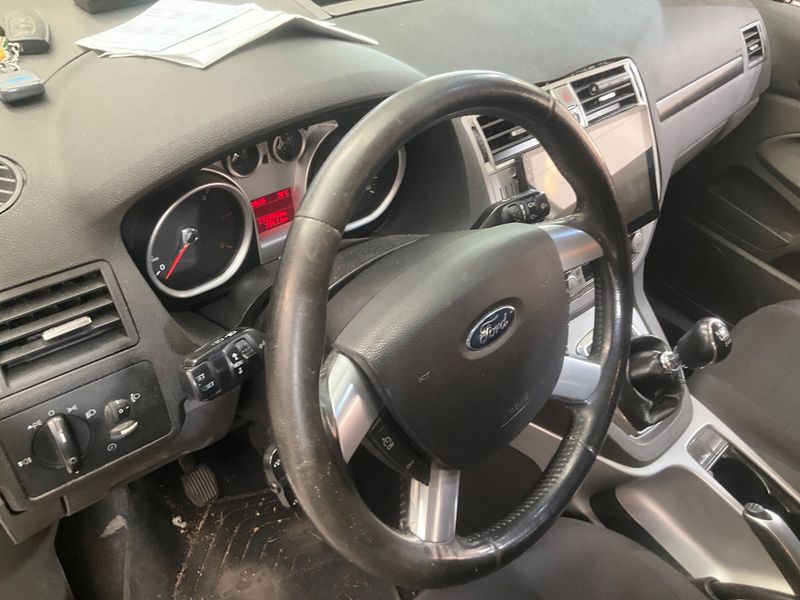 Ford Kuga 2.0 TDCi Trend 2011 – снимка 24