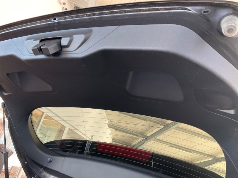 Ford Fiesta 1.0 EcoBoost Titanium 2018 – снимка 30
