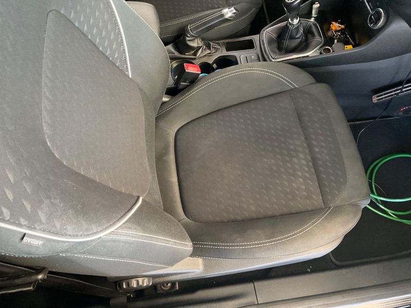 Ford Fiesta 1.0 EcoBoost Titanium 2018 – снимка 25