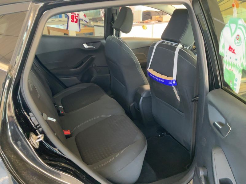 Ford Fiesta 1.0 EcoBoost Titanium 2018 – снимка 19